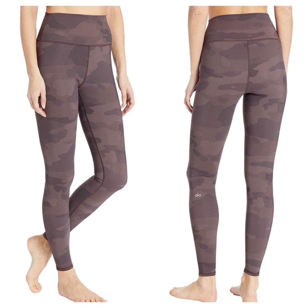 NWOT ALO‎ Yoga High-Waist Vapor Leggings 28” Coco Camo Size Small